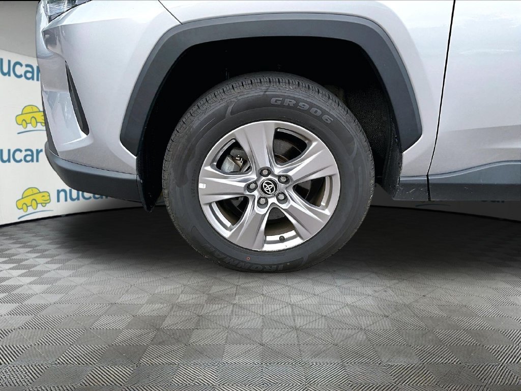Certified Used 2024 Silver Toyota XLE image 7