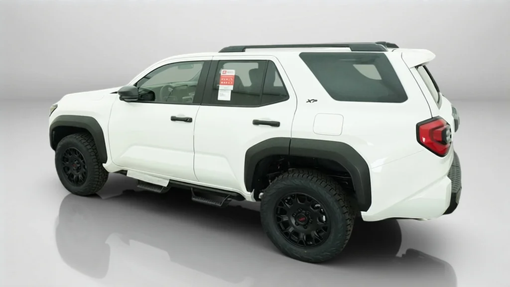 New 2026 Ice Cap Toyota SR5 image 15