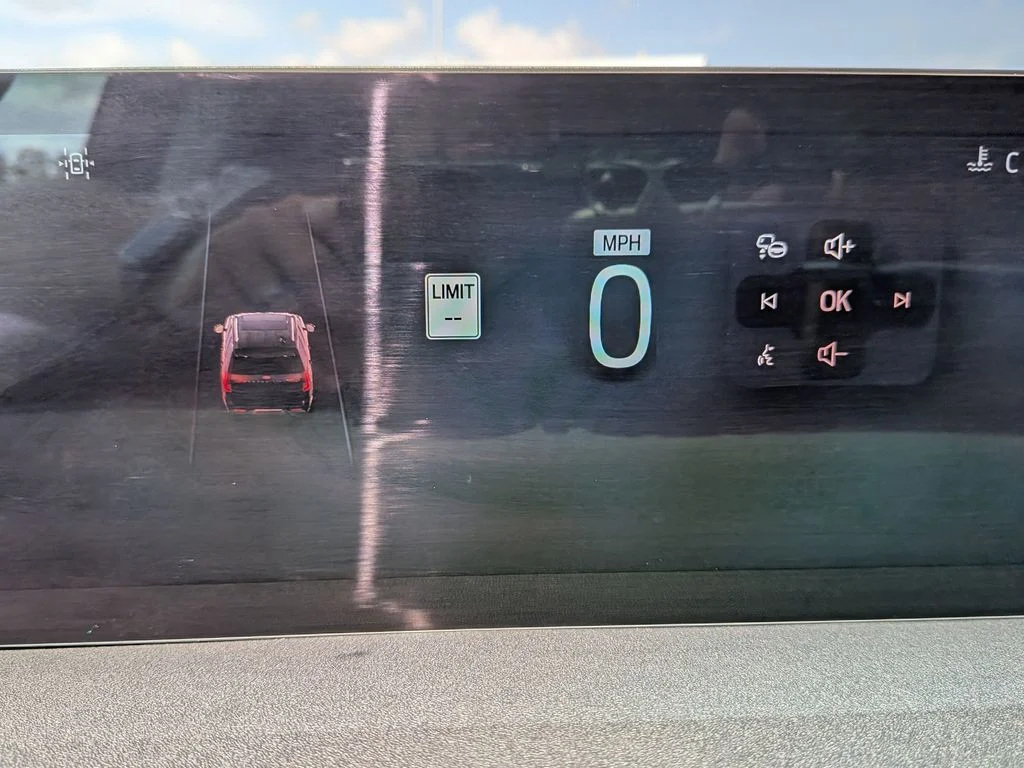 Used 2025 Black Ford Platinum image 37