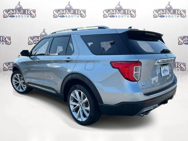 Certified Used 2022 Silver Metallic Ford Platinum image 5