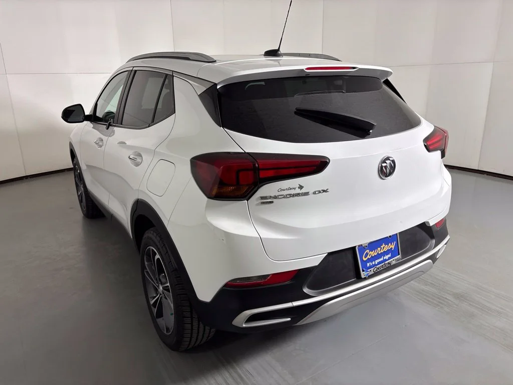 Used 2021 White Buick Select image 6