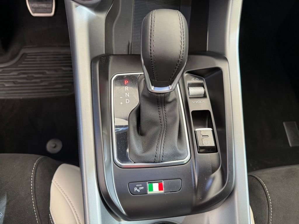 New 2026 Verde Monza (Green) Exterior Paint Alfa Romeo Sport Speciale image 39