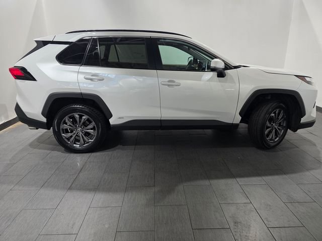 Certified Used 2024 Beige Toyota XLE Premium image 6
