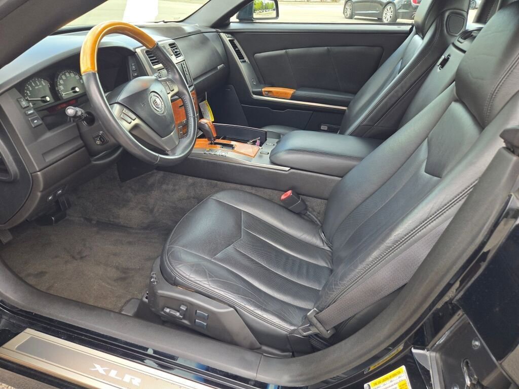 Used 2007 Black Raven Cadillac BASE image 15