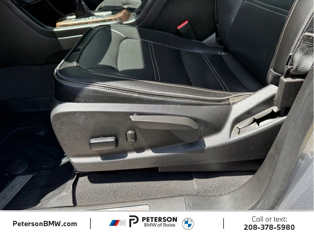 Used 2022 Gray GMC Denali image 20