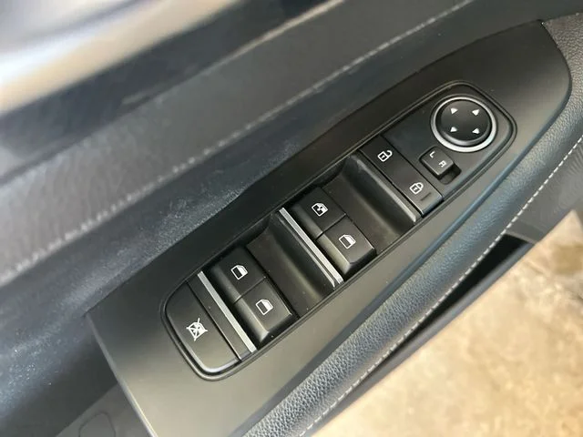 Used 2023 Gray Kia GT-Line image 17
