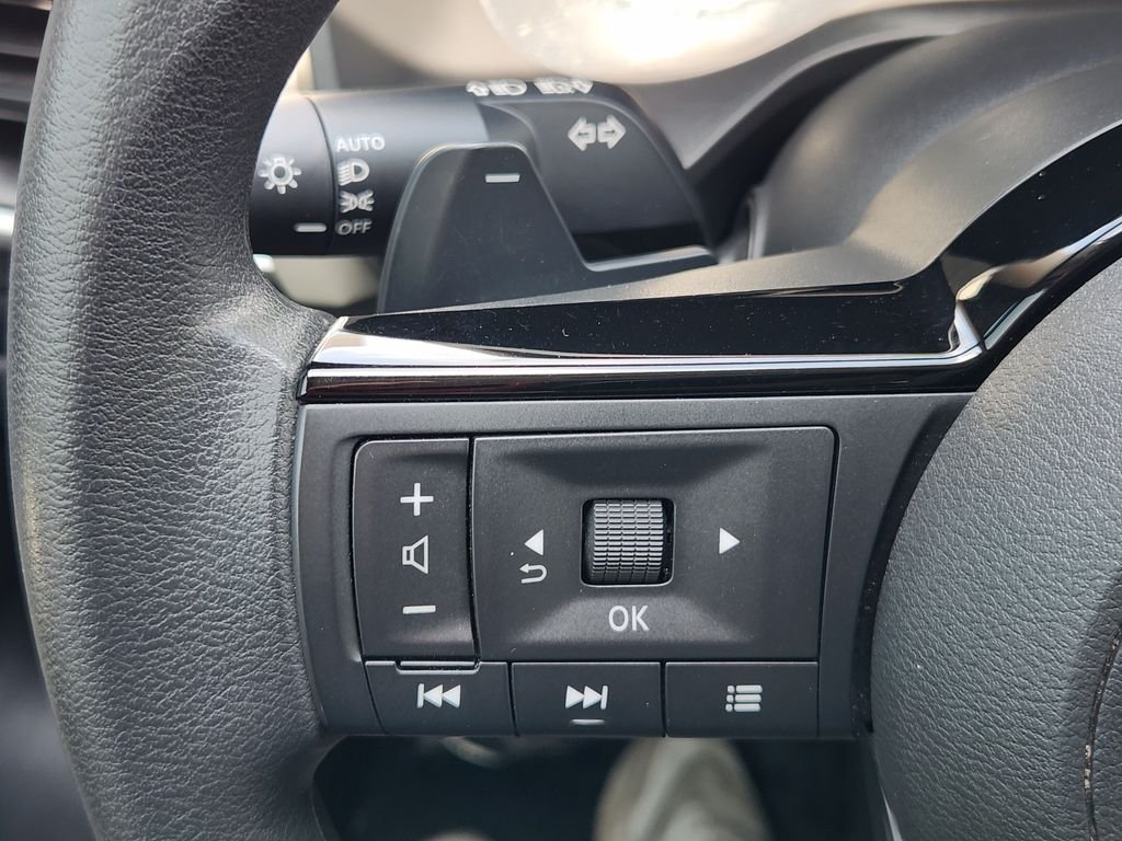 Used 2023 Black Nissan SV image 28