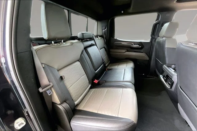Used 2024 Gray Chevrolet ZR2 image 20