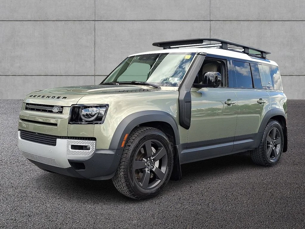 2020 Land Rover Defender HSE's photo