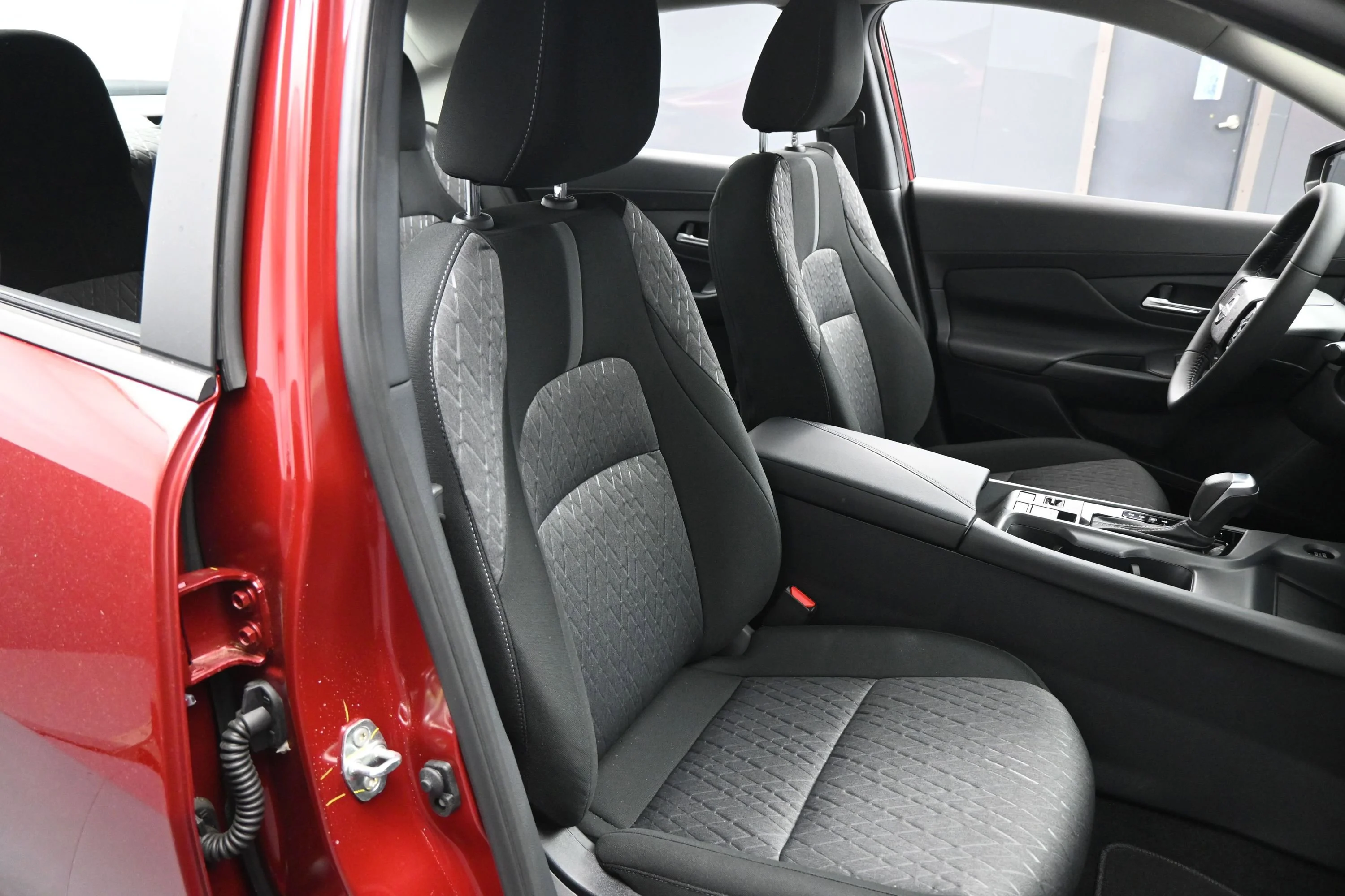 New 2026 Scarlet Ember Tintcoat Nissan SV image 13