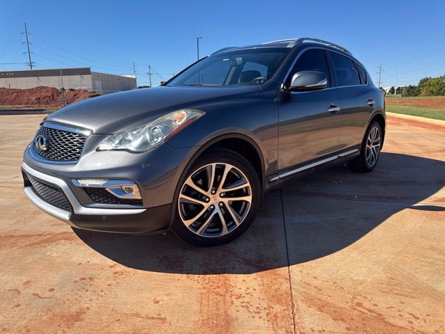 Used 2016 Gray INFINITI  image 1