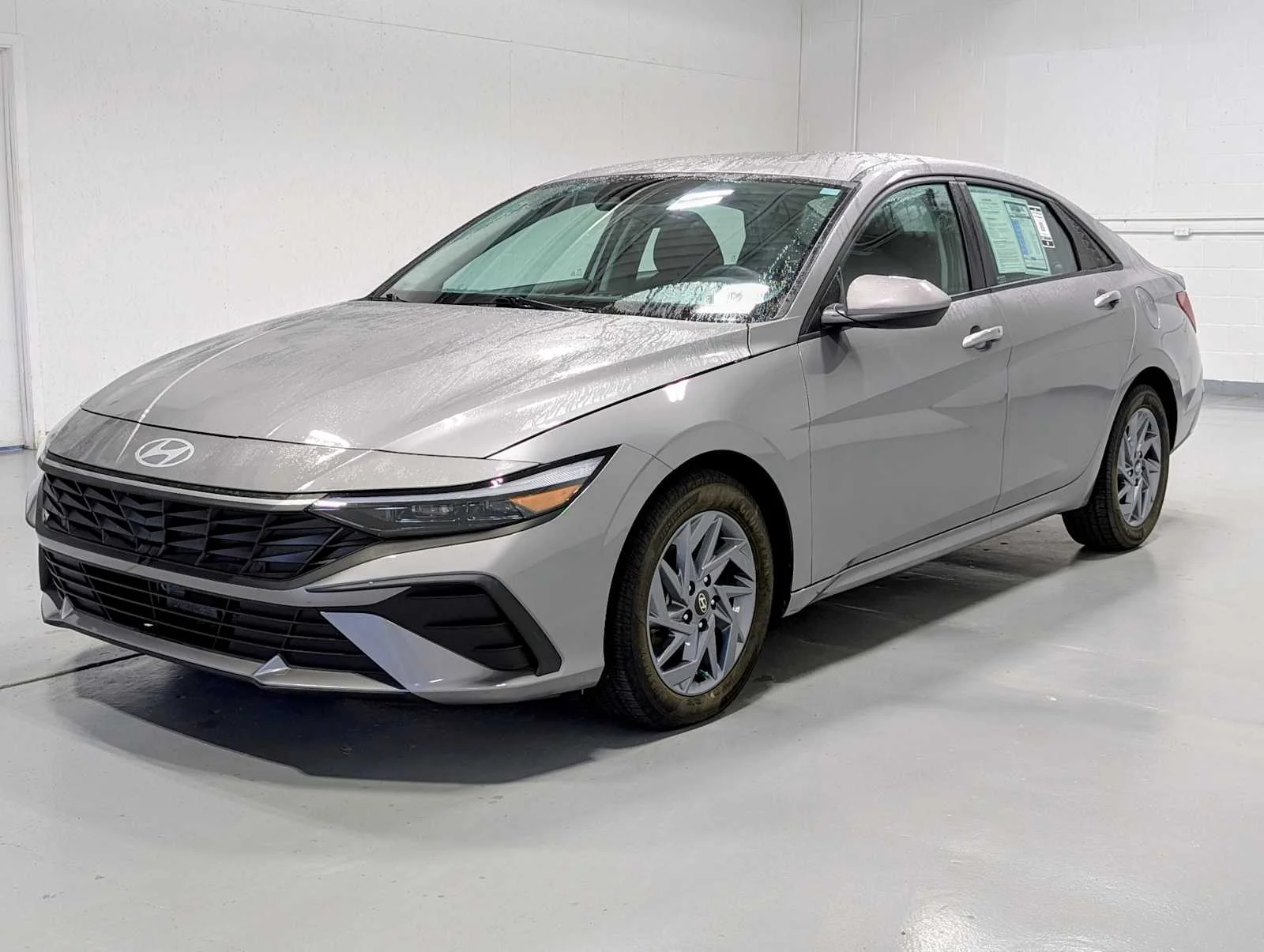 2025 Hyundai Elantra Blue