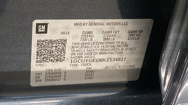 Used 2019 Shadow Gray Metallic Chevrolet LTZ image 31