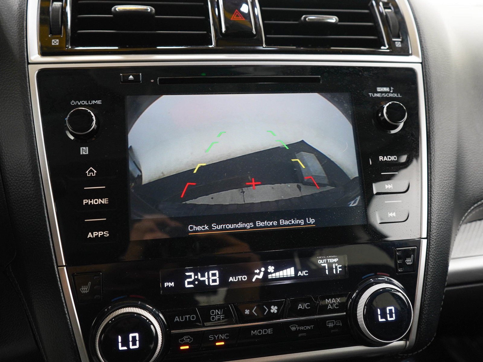 Used 2018 Crystal Black Pearl Subaru 2.5i Premium image 27
