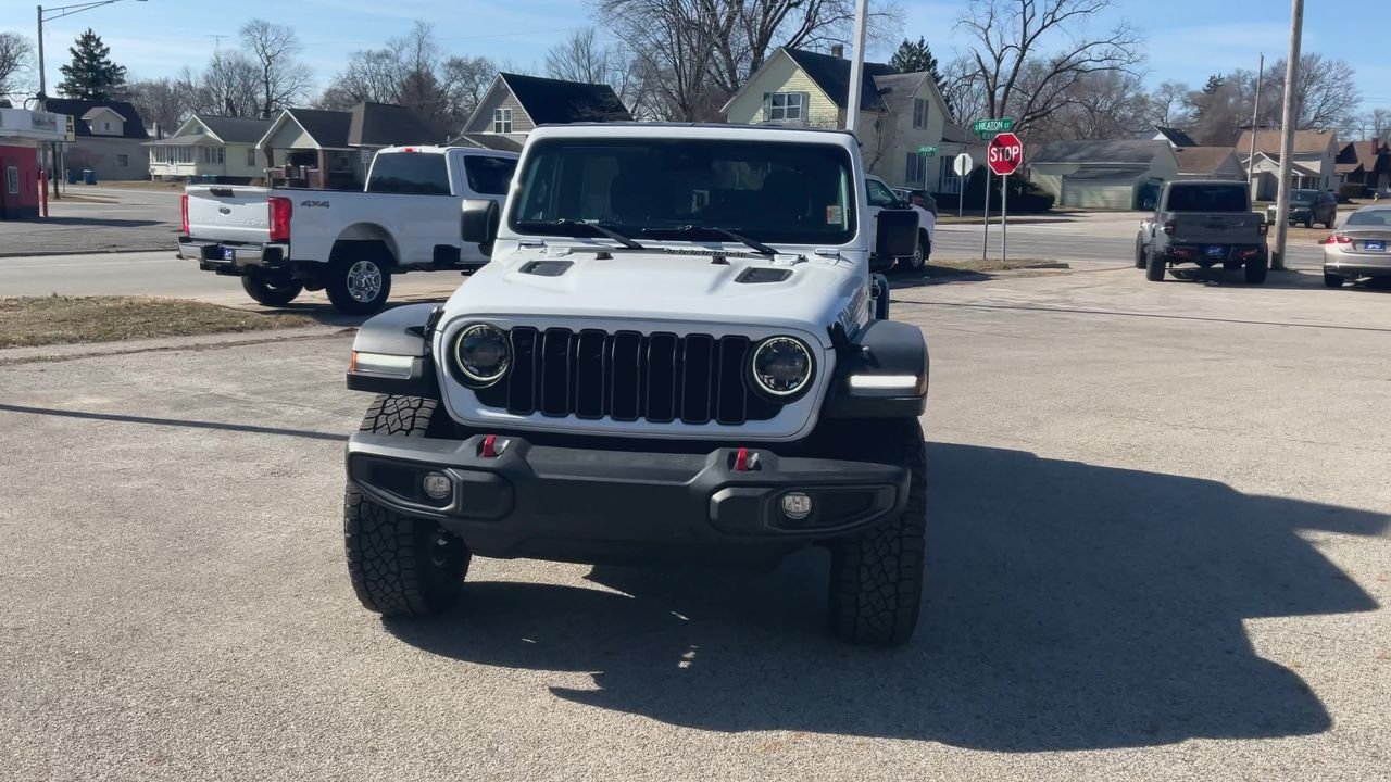 Used 2024 Bright White Clearcoat Jeep Rubicon image 6