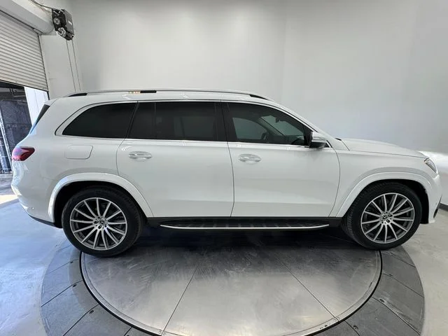 New 2026 MANUFAKTUR Moonlight White Metallic Mercedes-Benz GLS 450 image 15