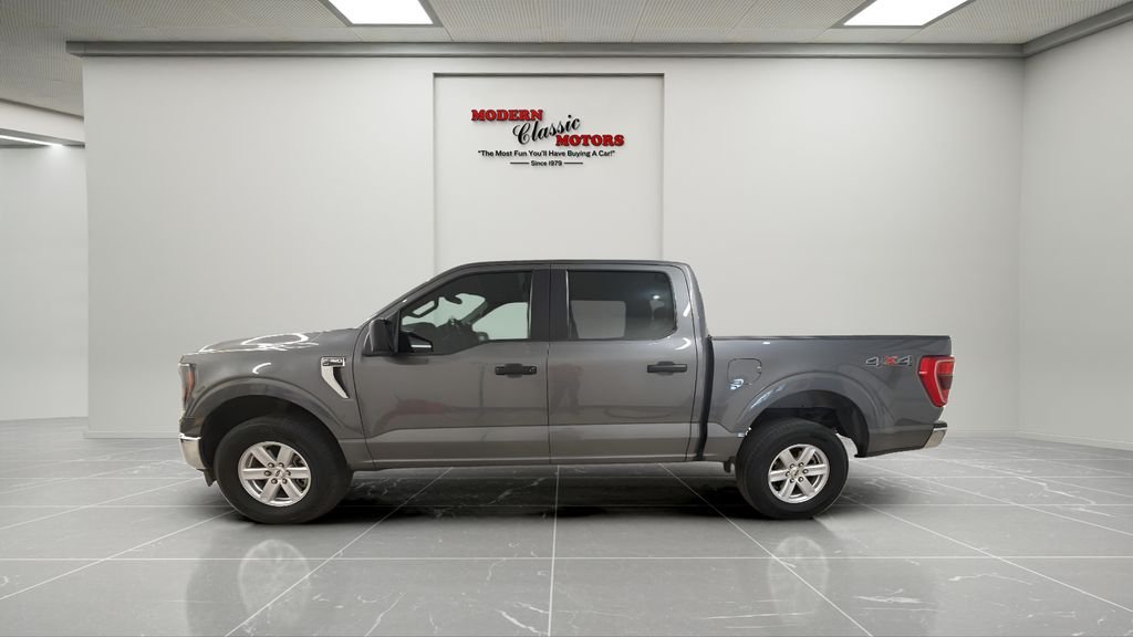 Used 2023 Gray Ford XLT image 4