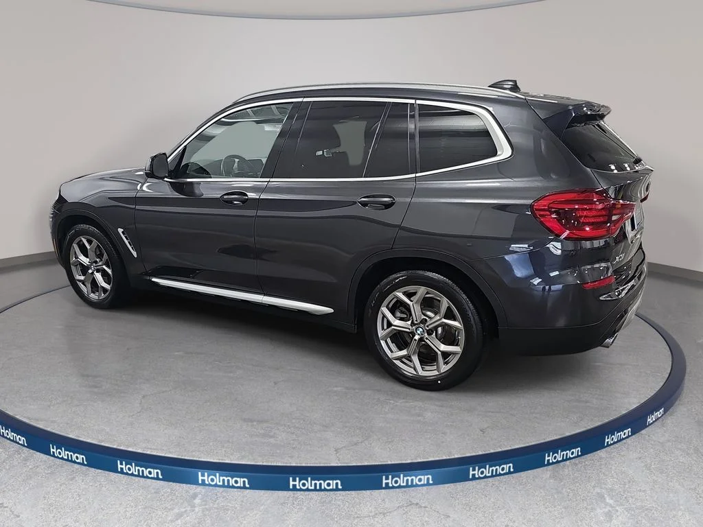 Used 2020 Gray BMW xDrive30i image 9