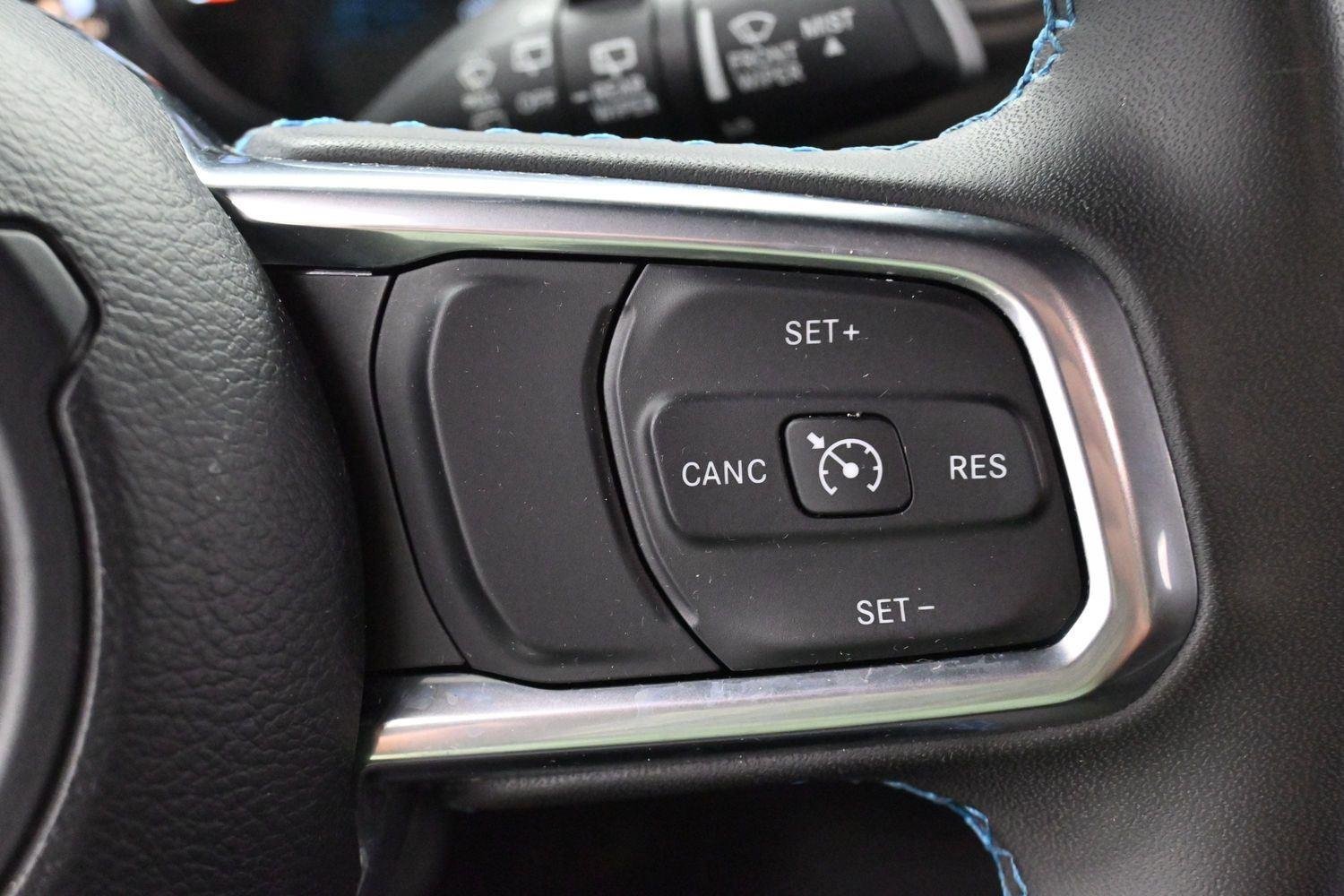 Used 2023 Bright White Clearcoat Jeep Rubicon image 18