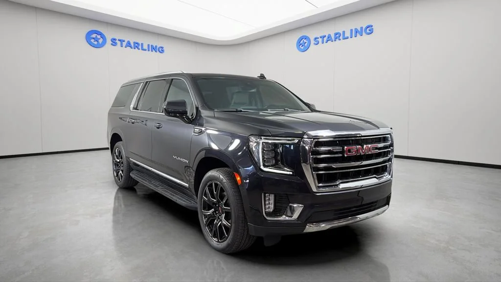 Certified Used 2023 TITANIUM RUSH METALLIC GMC SLT image 14