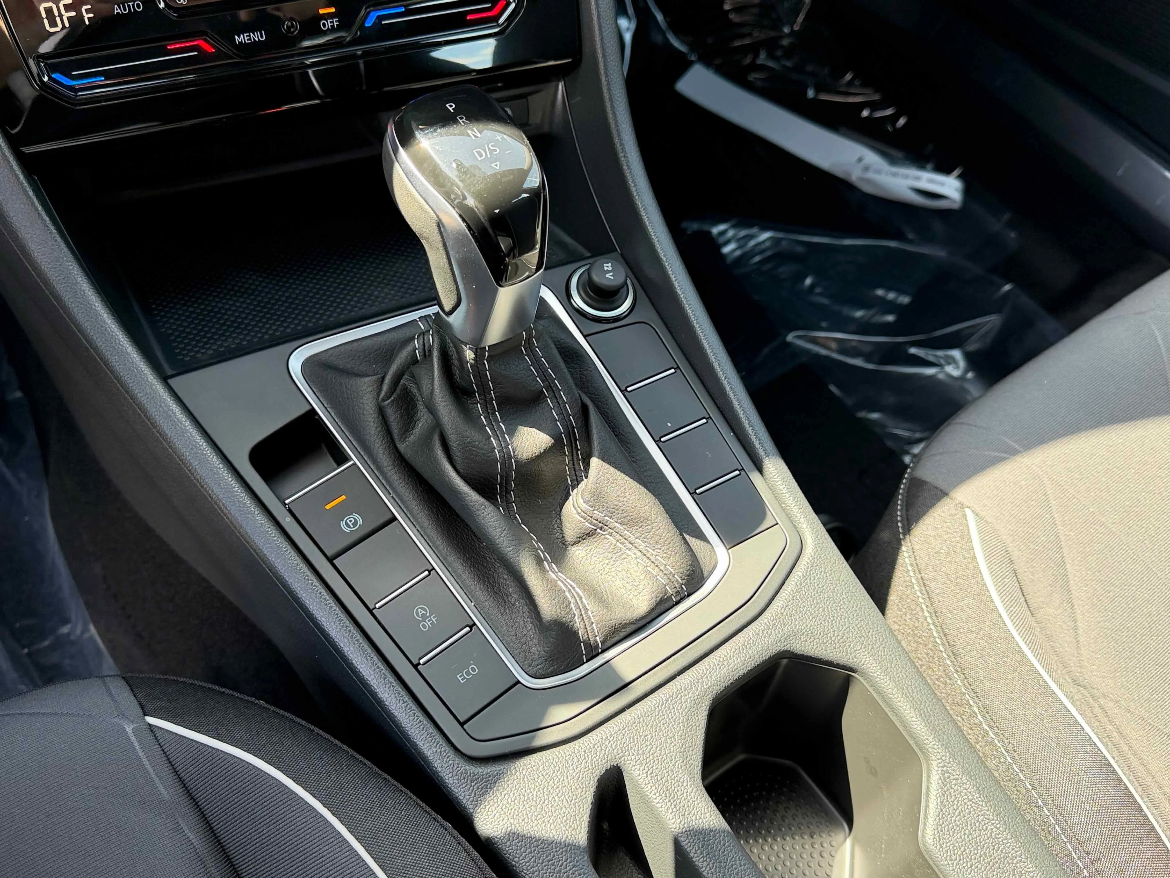 New 2026 Pure White Volkswagen Sport image 21