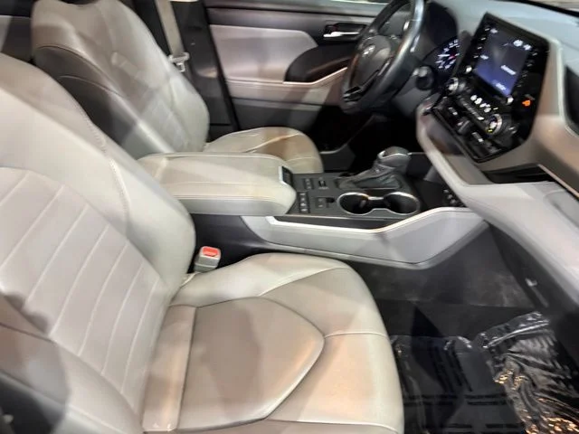 Used 2021 Celestial Silver Metallic Toyota XLE image 25