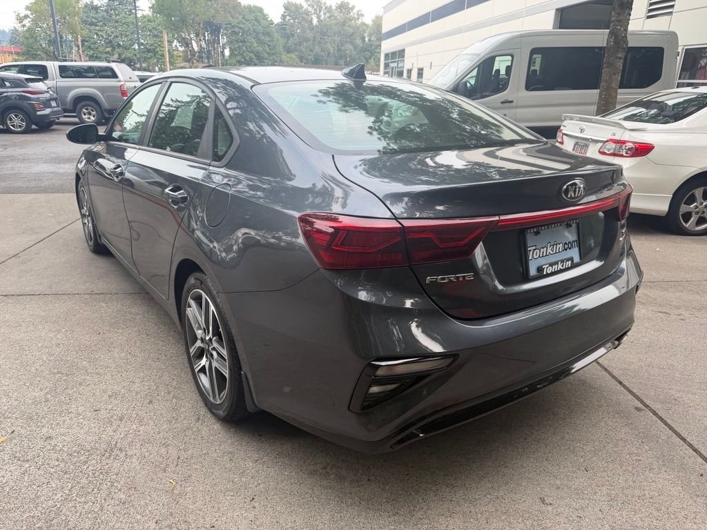 Used 2019 Gravity Gray Kia S image 6