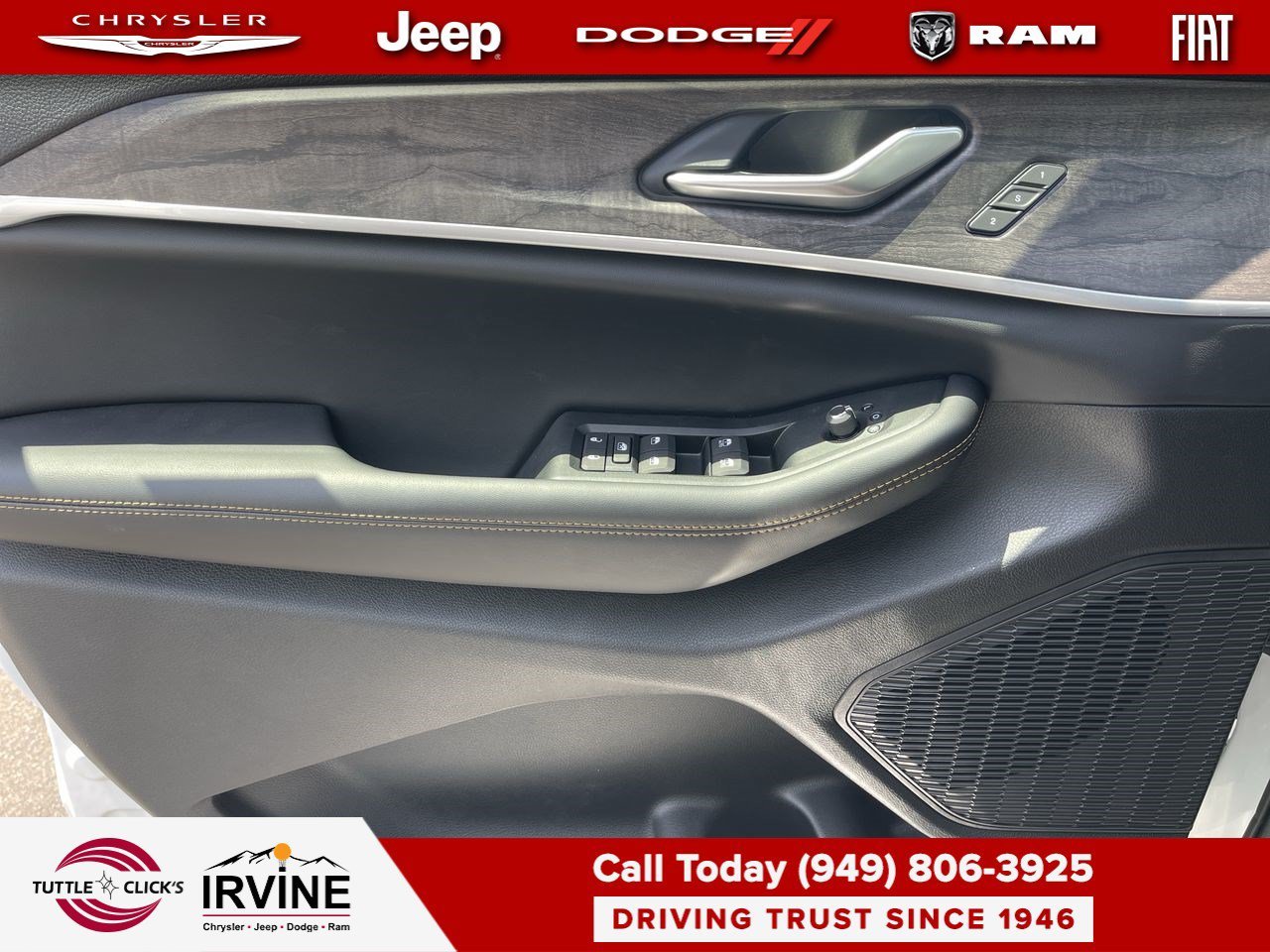 New 2026 Bright White Clear-Coat Exterior Paint Jeep 85th Anniversary Edition image 20