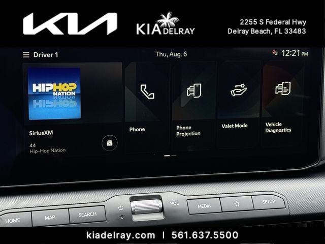 New 2026 Snow White Pearl Kia LXS image 17