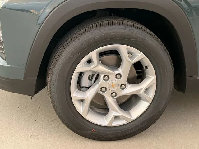 2026 Chevrolet Trax LS - Photo 4