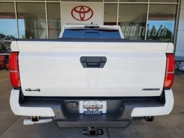 2026 Toyota Tacoma TRD Off Road - Photo 10