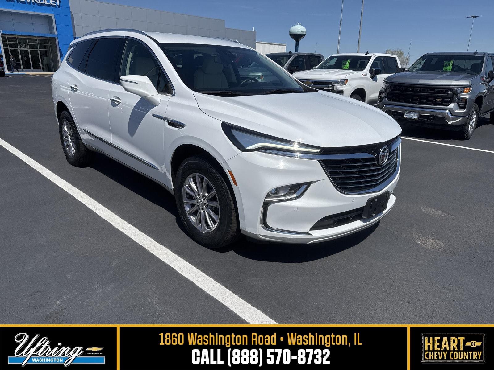 2023 Buick Enclave Essence AWD's photo