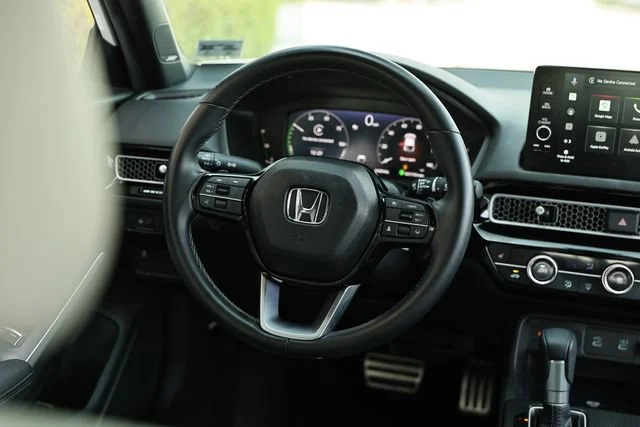 Certified Used 2025 Platinum White Pearl Honda Sport Touring image 73