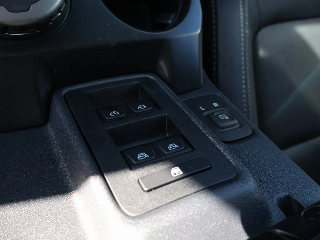 New 2025 Desert Sand Ford Badlands® image 39