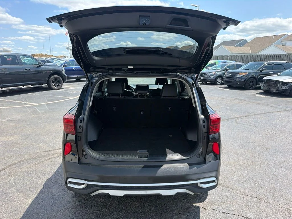 Certified Used 2021 Cherry Black Kia S image 49