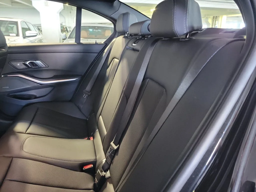 New 2026 Black Sapphire Metallic BMW 330i image 7