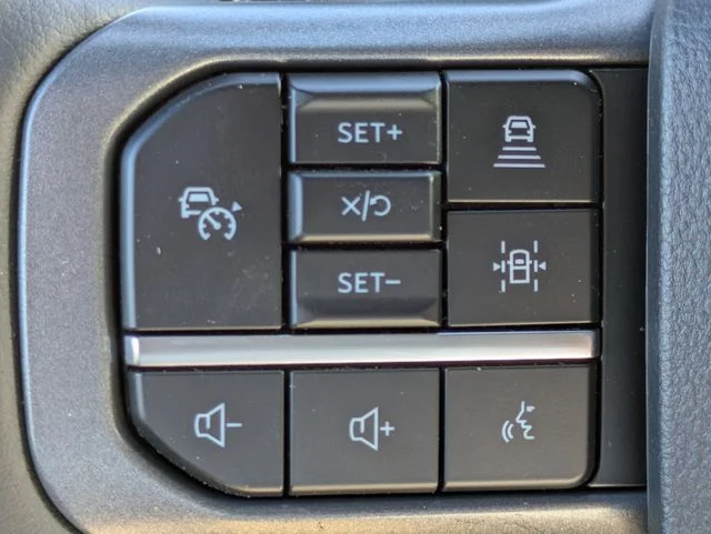 New 2026 Star White Metallic Tri-Coat Ford Lariat® image 25