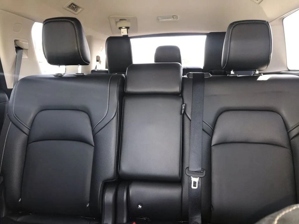 Used 2023 White Nissan SL image 22