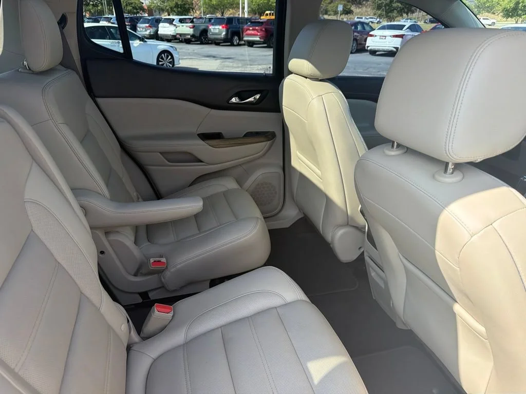 Used 2019 WHITE FROST TRICOAT GMC Denali image 13