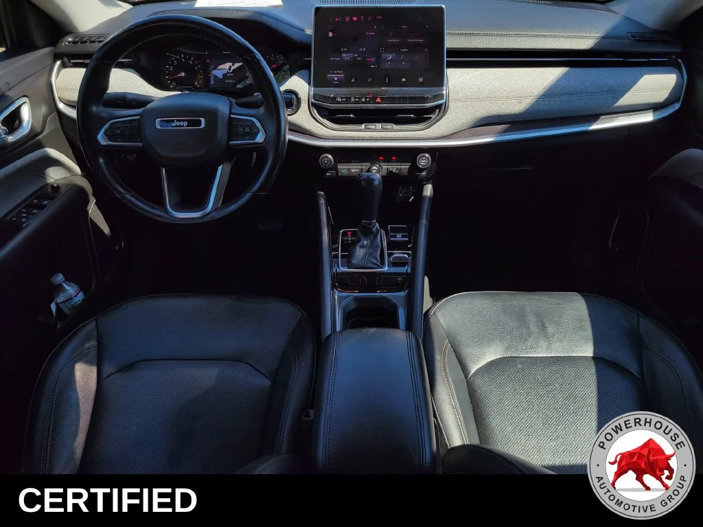 Used 2022 Black Jeep Latitude Lux image 18