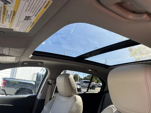 Used 2019 Blue Cadillac Luxury image 30