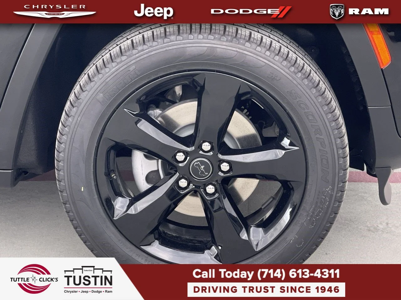 New 2027 High-Gloss Black Paint Jeep Limited image 16