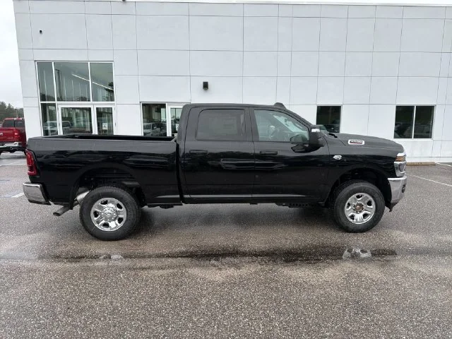 New 2027 Diamond Black Crystal Pearl-Coat Exterior Paint RAM Tradesman image 3