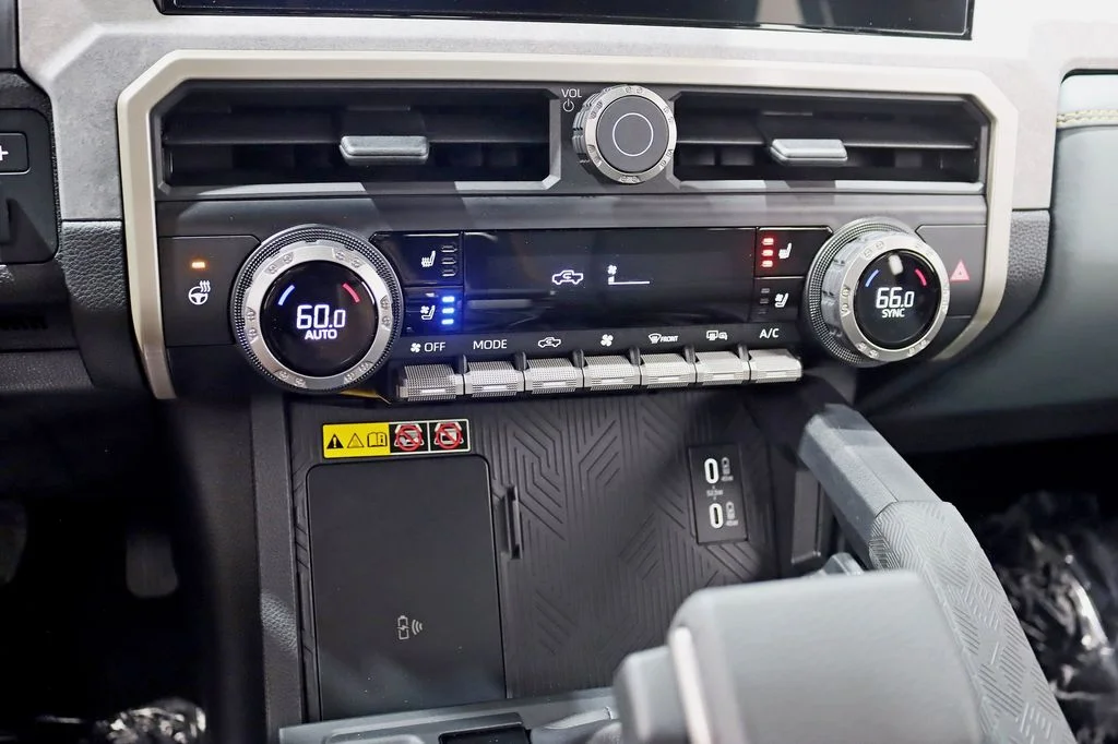 2025 Toyota Tacoma Hybrid Trailhunter