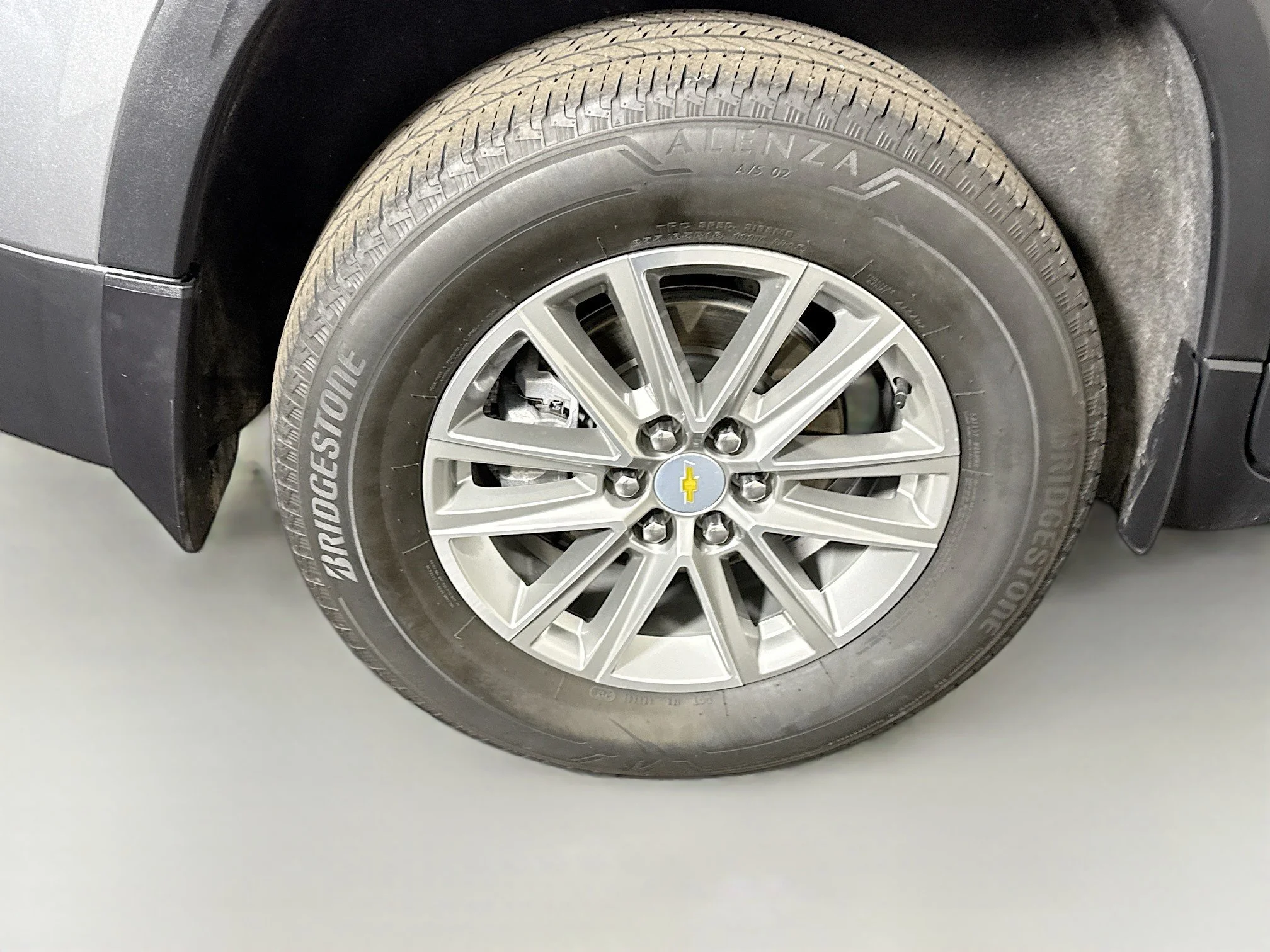 Used 2023 Sterling Gray Metallic Chevrolet LT Cloth image 29