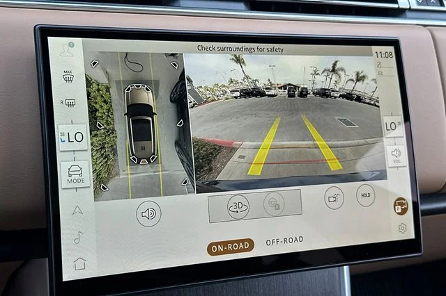 New 2026 Varesine Blue Land Rover SE image 18