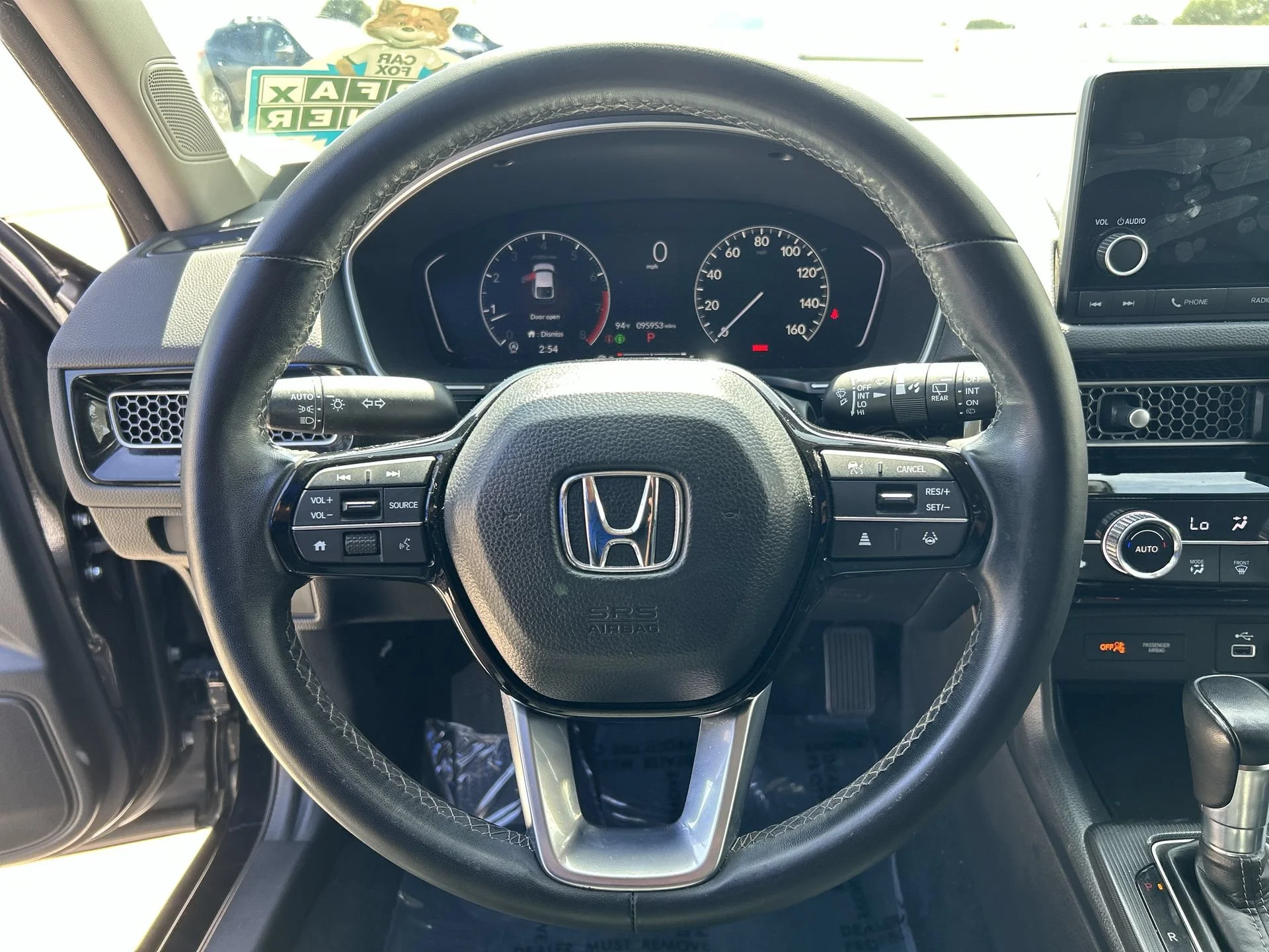 2024 Honda Civic Hatchback EX-L - Photo 11