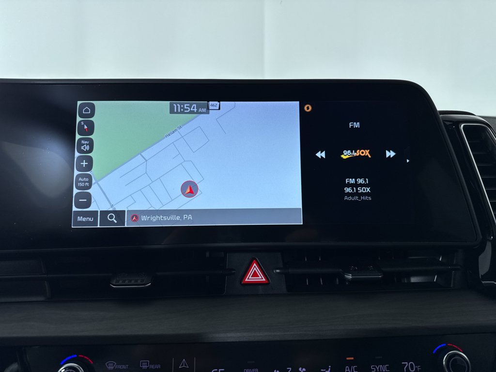 Used 2023 Snow White Pearl Kia X-Line image 15