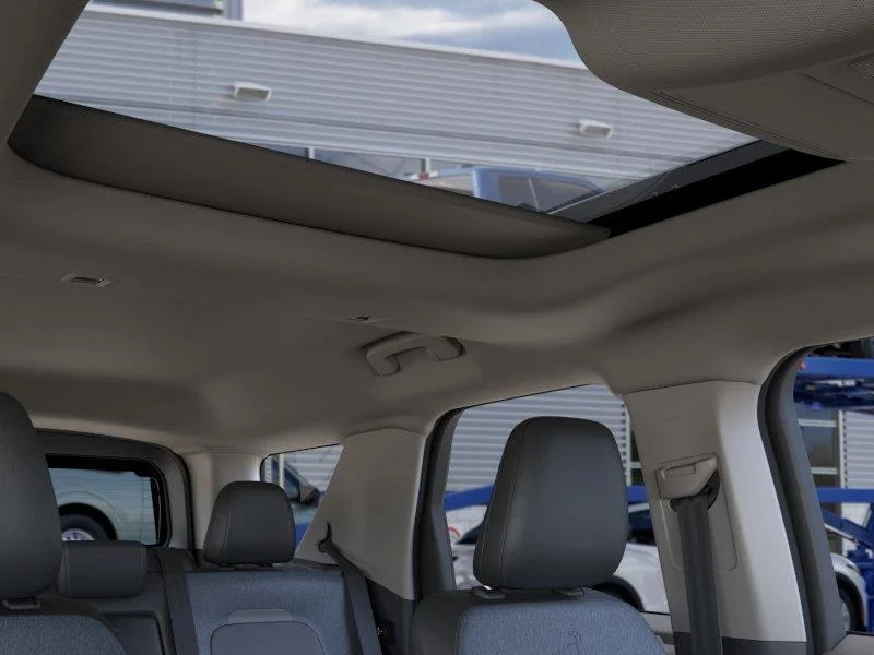 New 2026 Azure Gray Metallic Tri-Coat FORD Outer Banks® image 22