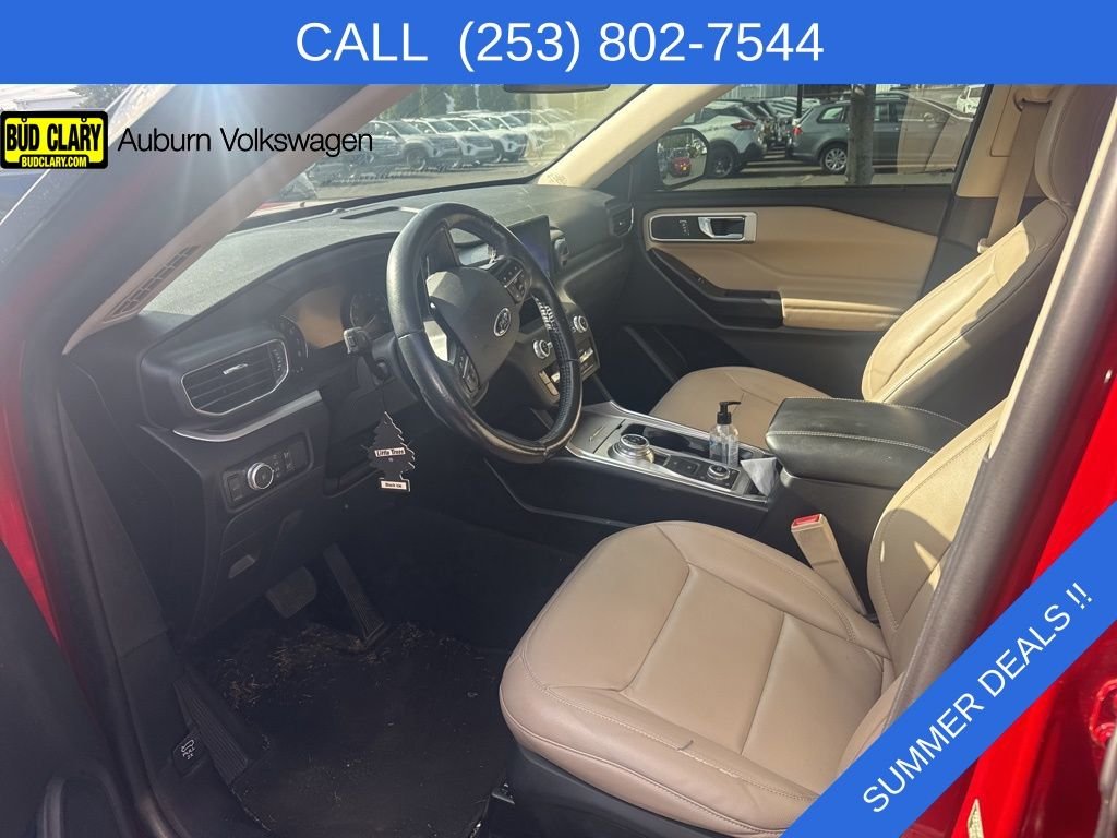 Used 2020 Red Ford XLT image 9